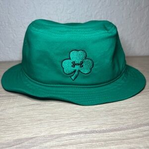 NEW Under Armour Men's Airvent Bucket Hat in Green W/ Lucky 4 Leaf Clover Logo